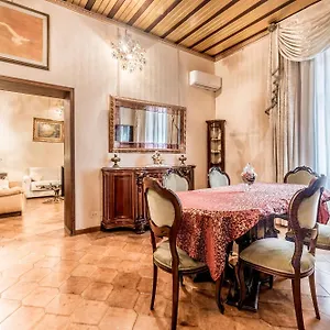 Dimora Armanda Apartment